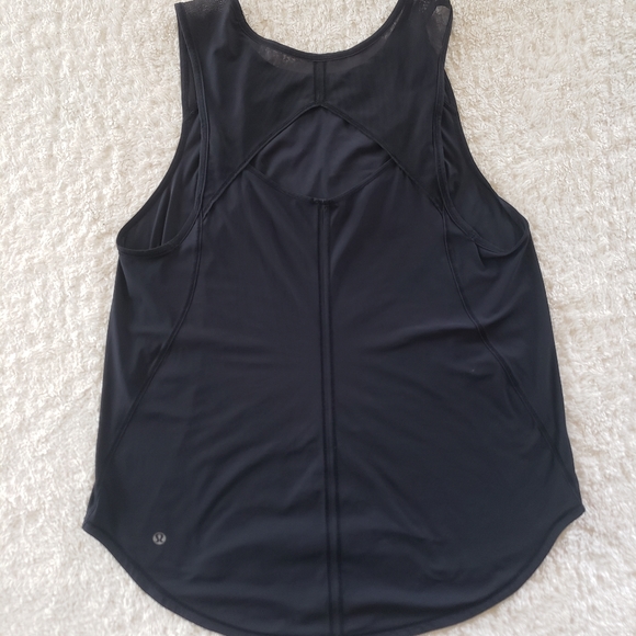 Lululemon athletica black mesh tank - Picture 2 of 8